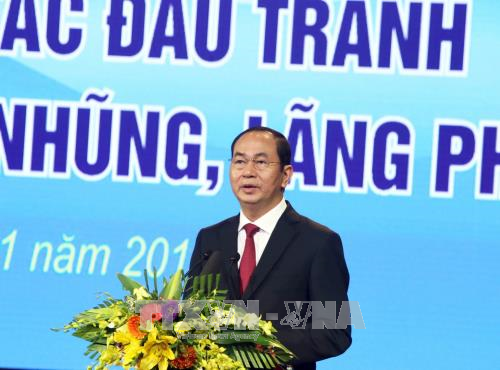 Phát huy hơn nữa vai trò báo chí trong đấu tranh phòng, chống tham nhũng, lãng phí ảnh 1