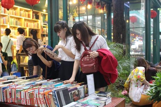 Hai năm đường sách TP Hồ Chí Minh đạt doanh thu gần 67 tỷ đồng ảnh 1