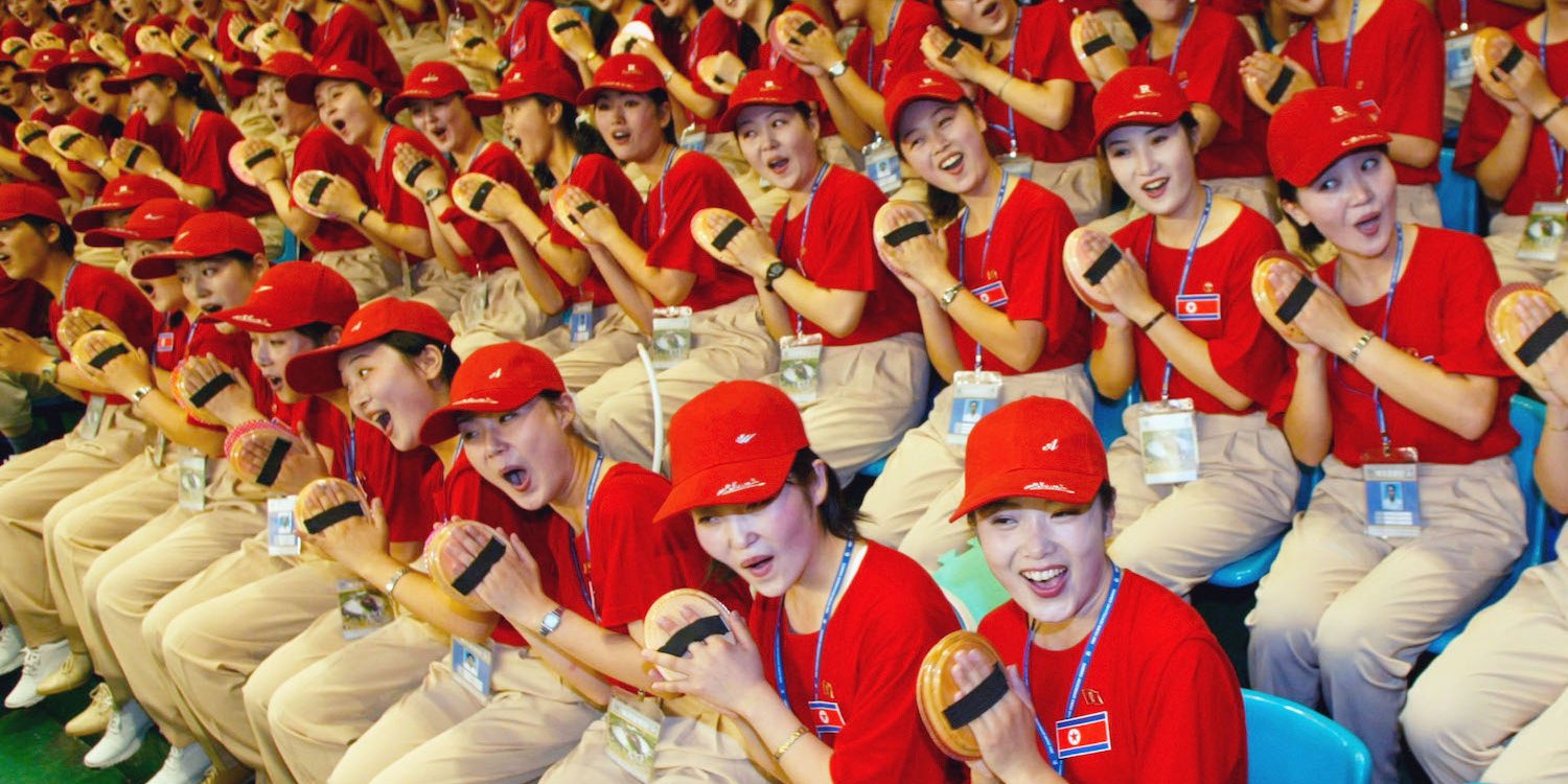 Đội hoạt náo viên xinh đẹp - 'quân bài' của ông Kim Jong-un tại Hàn Quốc ảnh 3