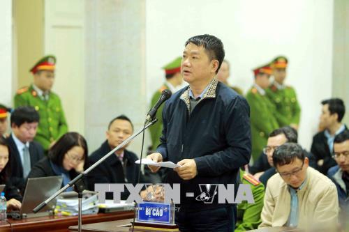 Bị cáo Đinh La Thăng xin lỗi Đảng, Nhà nước và nhân dân ảnh 1