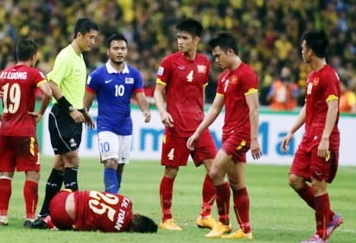 Trọng tài bắt chính trận chung kết liệu có gây bất lợi cho U23 Việt Nam? ảnh 1