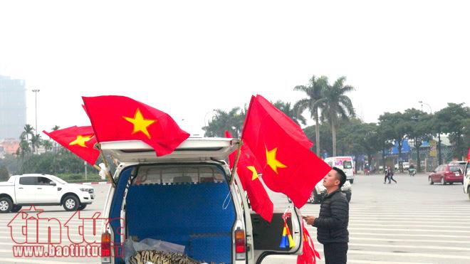 Ngập tràn băng rôn, khẩu hiệu trước trận chung kết U23 Việt Nam – Uzbekistan ảnh 4