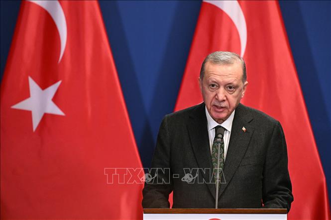  Thổ Nhĩ Kỳ mong muốn đẩy mạnh hợp tác công nghiệp quốc phòng với Đức 