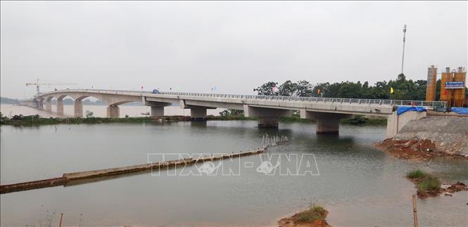 Từ ngày 1/12 sẽ thu phí cầu nối Hà Nội - Việt Trì, giá cao nhất là 185.000 đồng