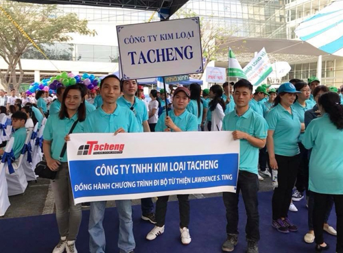 Tacheng 14 năm liền đồng hành cùng chương trình đi bộ Lawrence S. Ting