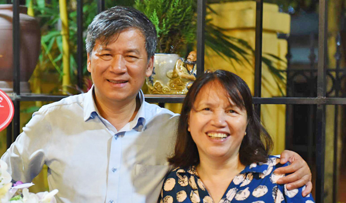 GS Nguyễn Anh Trí và vợ - bà Võ Thị Ngọc Lan.