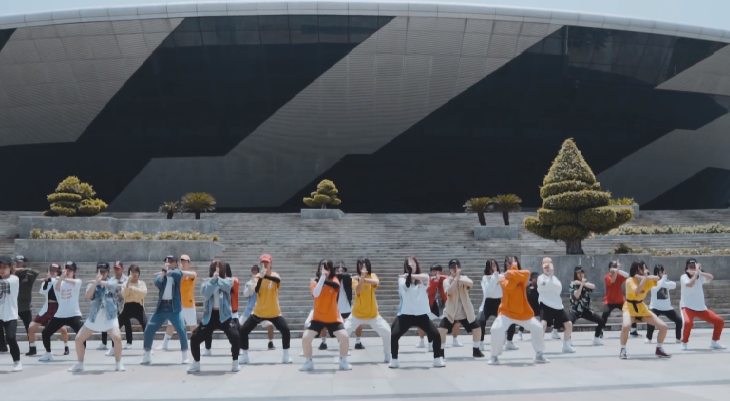 MV dự thi Flashmob 2019 'Sóng tuổi trẻ' gây sốc với hàng vạn lượt xem