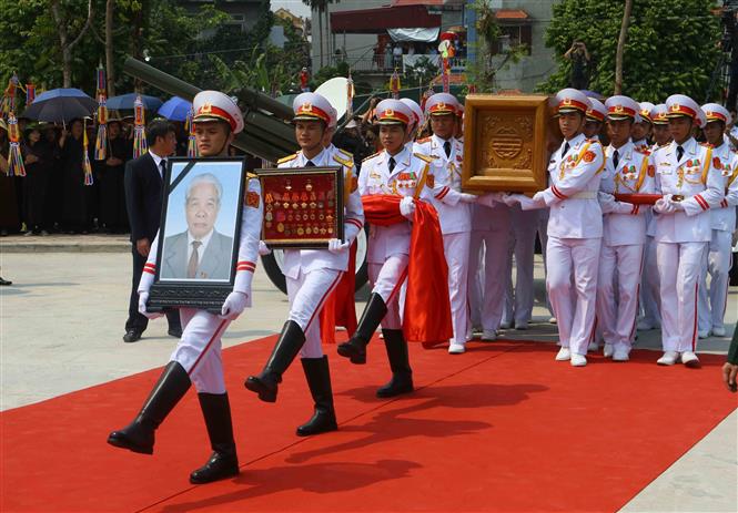 [Trực tiếp] Cử hành trọng thể Lễ An táng nguyên Tổng Bí thư Đỗ Mười