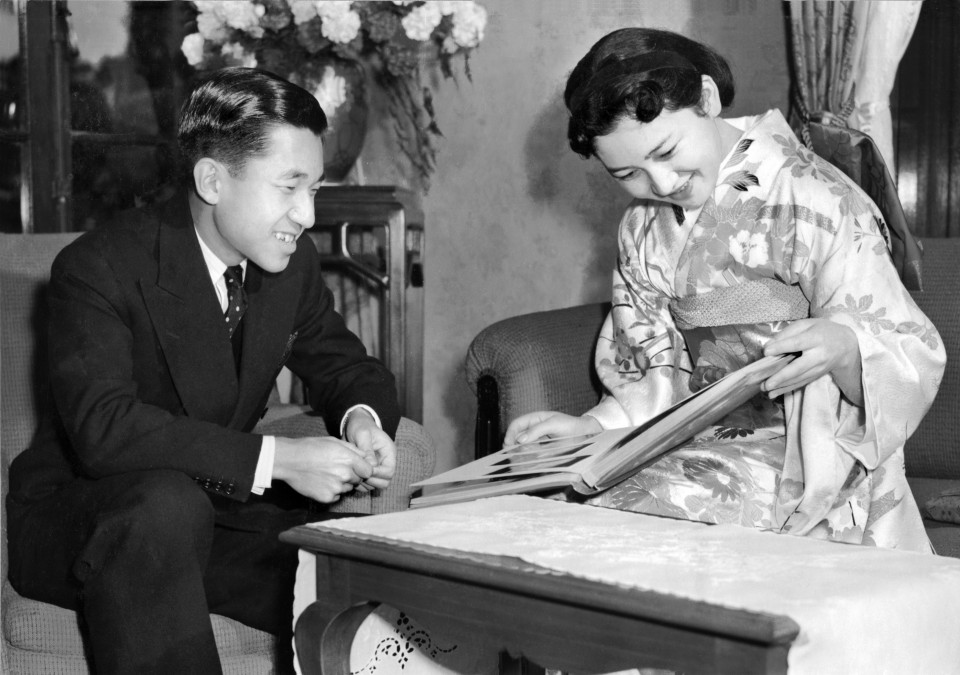 Thái tử Akihito trước lễ cưới vào năm 1959.