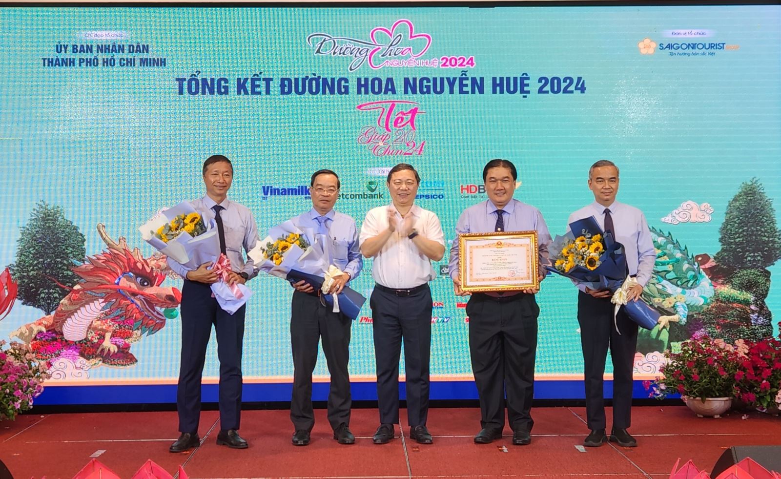  TP Hồ Chí Minh: Đường hoa Tết 2024 là đường hoa đẹp nhất trong các năm 