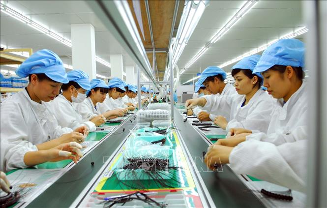 Tạp chí Forbes: Việt Nam trở thành điểm đến đầu tư 'nóng' nhất châu Á